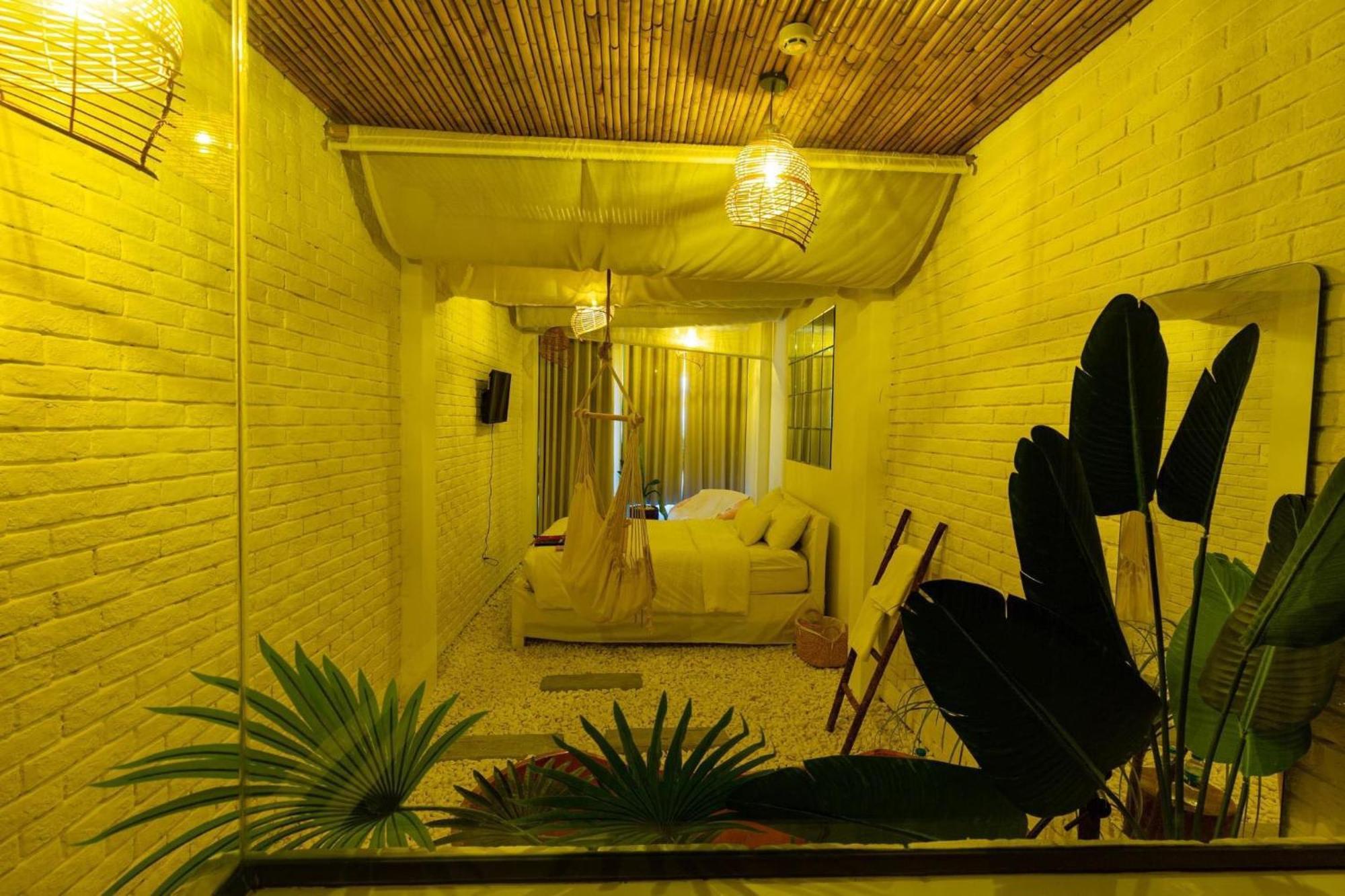 Language Exchange Hotel 3 Ho Chi Minh City Exterior photo